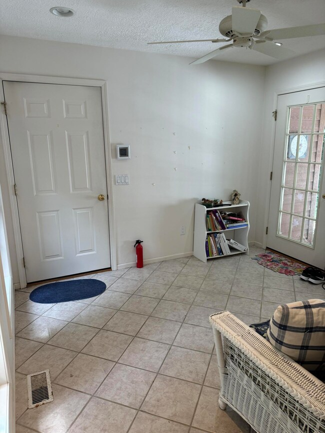 Mud Room(1)