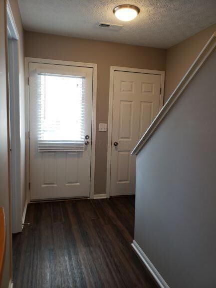 entrace doors