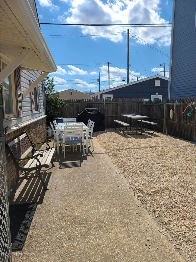 Fenced Yard