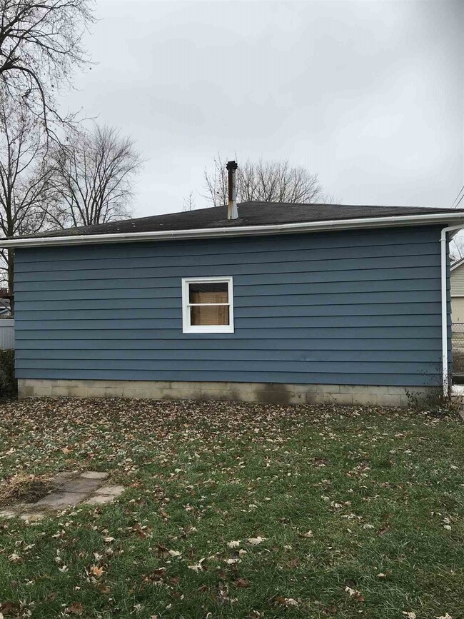1430 Byron St, Huntington, IN 46750 - photo 6