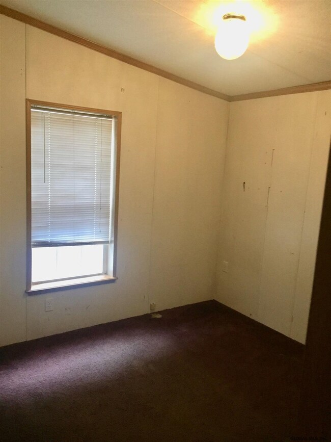 8 Clothier Rd, Corinth, NY 12822 - photo 7