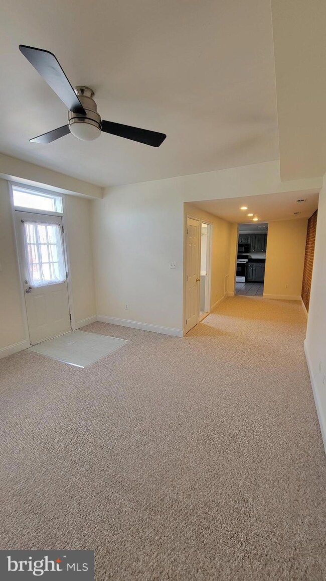 1401 Hull St unit 2, Baltimore, MD 21230 - photo 6