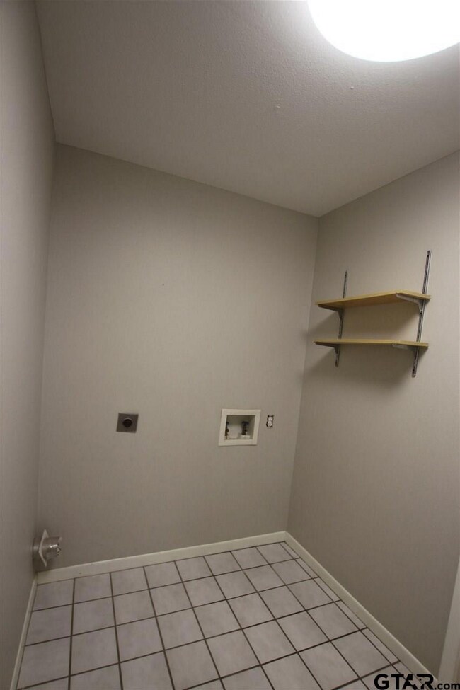 2601 Westminster Dr, Tyler, TX 75701 - photo 7