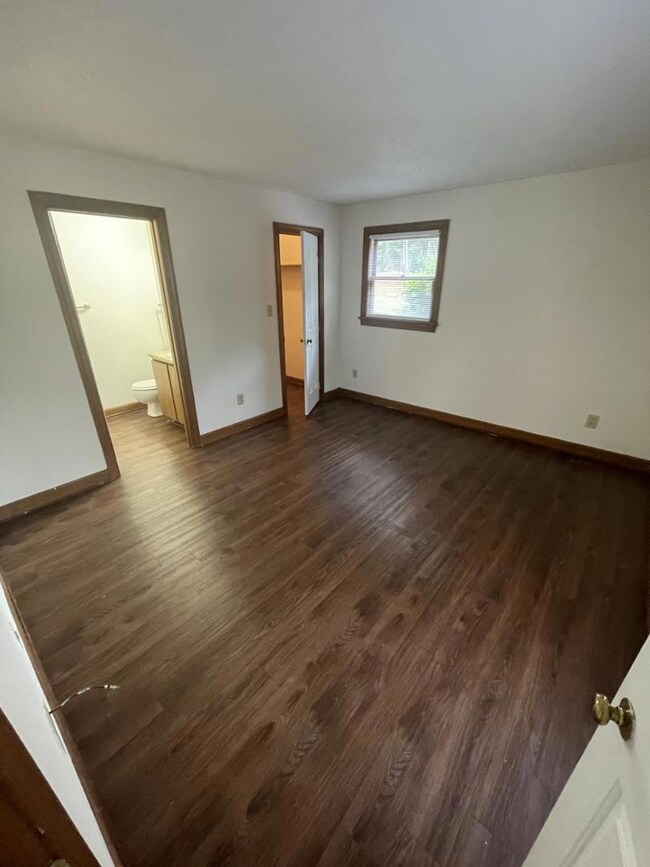 3527 Ivy Commons Dr unit 101, Raleigh, NC 27606 - photo 6