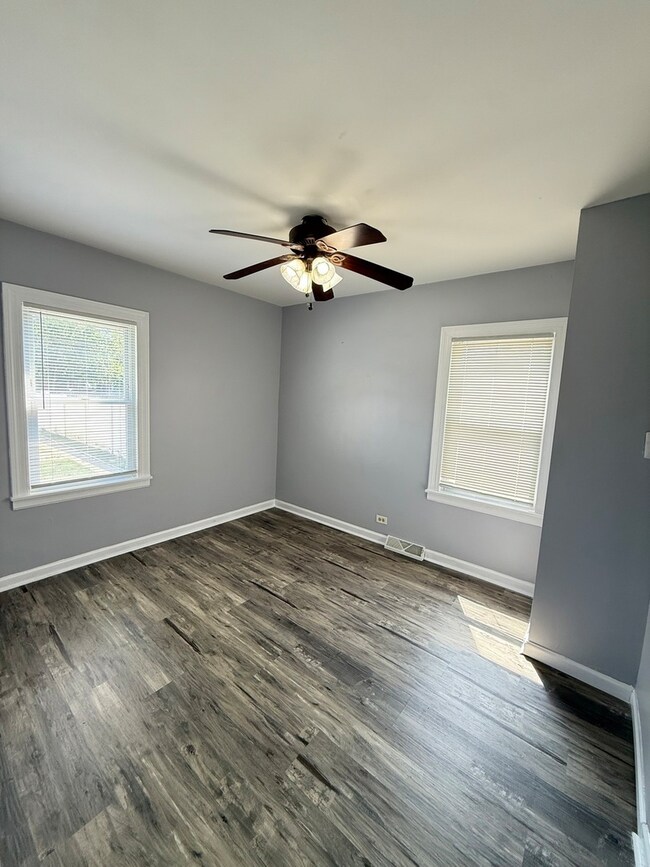 3653 178th St, Lansing, IL 60438 - photo 7