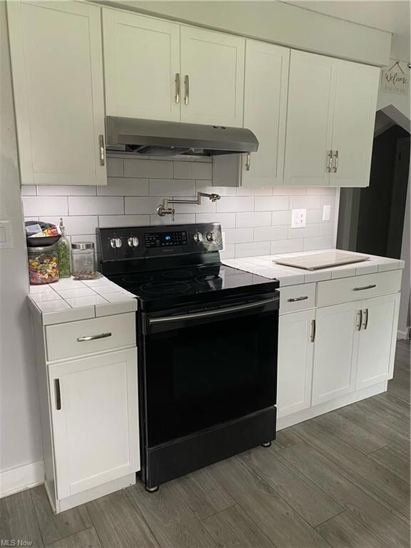 28 Iroquois St, Struthers, OH 44471 - photo 2