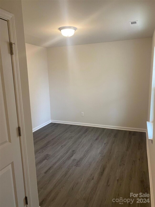 106 Plaster Ave, Shelby, NC 28152 - photo 4