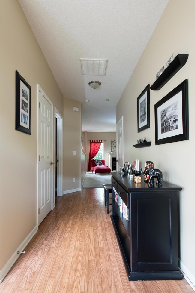 1267 Grove Drive-05
