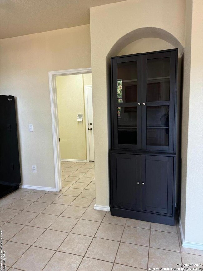 11139 Geneva Ford, San Antonio, TX 78254 - photo 5