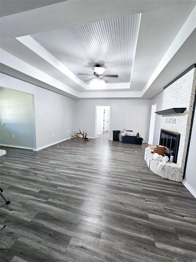 199 Faye Ln, Springtown, TX 76082 - photo 6