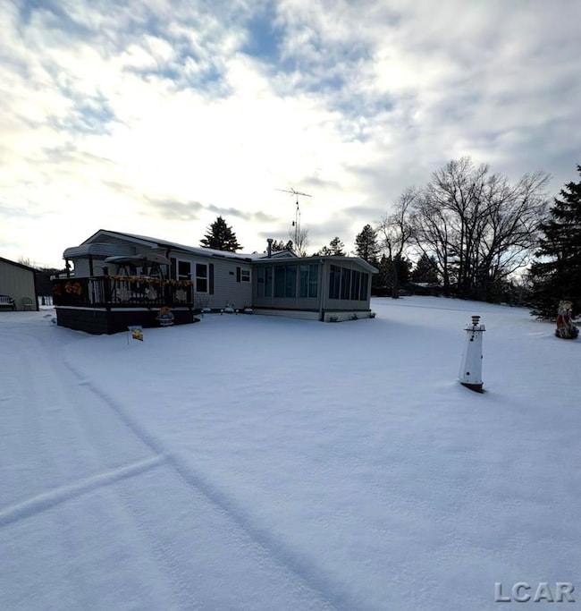 2711 E Carleton Rd, Adrian, MI 49221 - photo 2