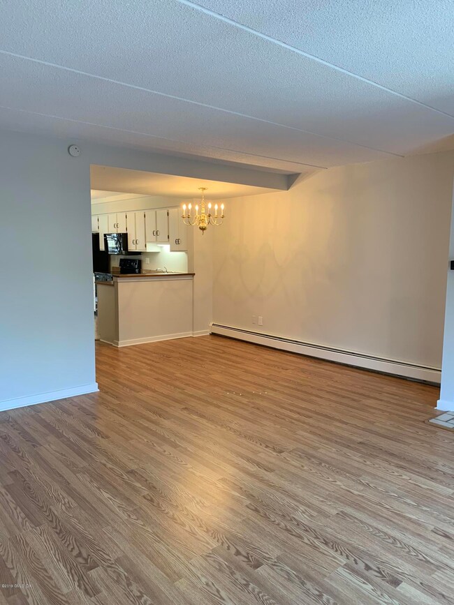 12 Glenville St unit 110, Greenwich, CT 06831 - photo 6