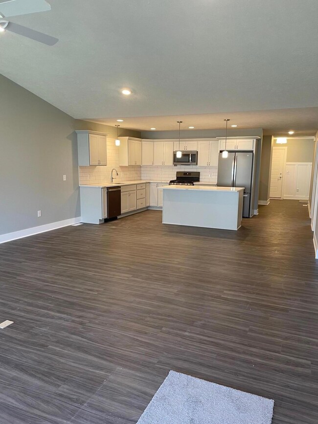 1010 Bellview Meadow Dr SW unit 68, Byron Center, MI 49315 - photo 6