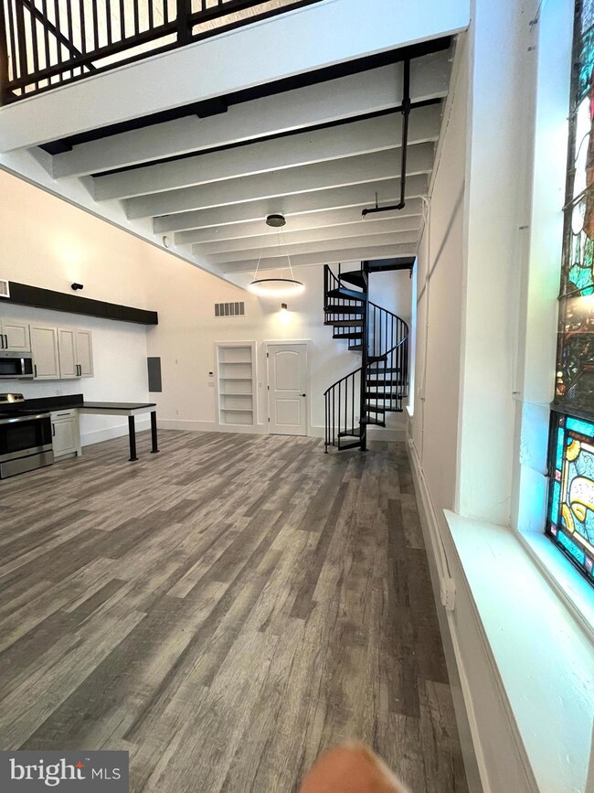 177 Chestnut St unit 6, Spring City, PA 19475 - photo 2