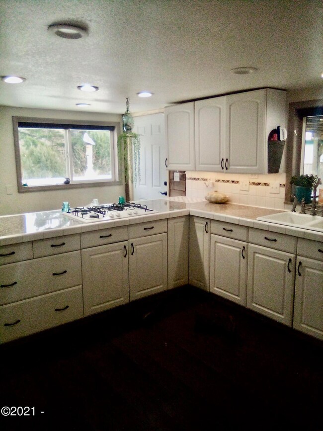 Kitchen.1