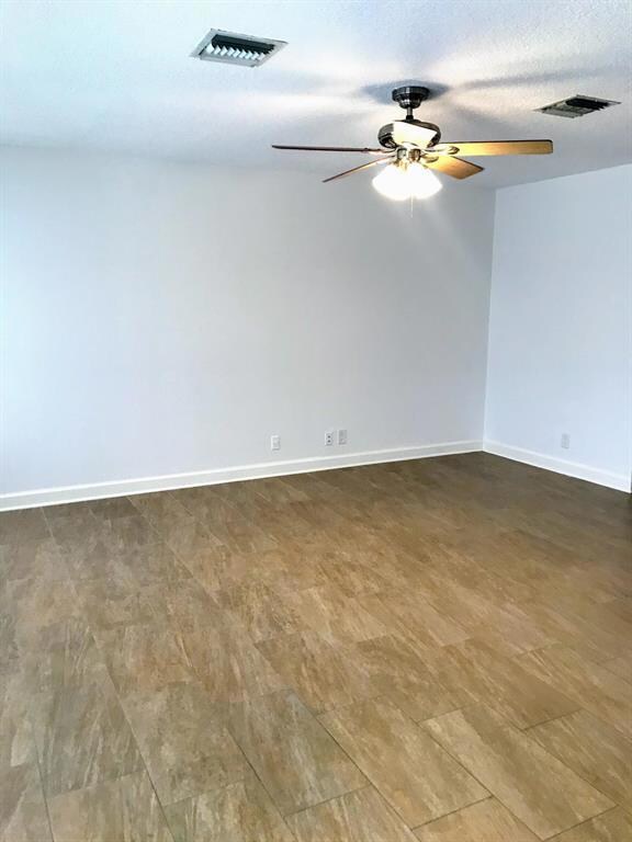 12900 Elmford Ln, Boca Raton, FL 33428 - photo 7