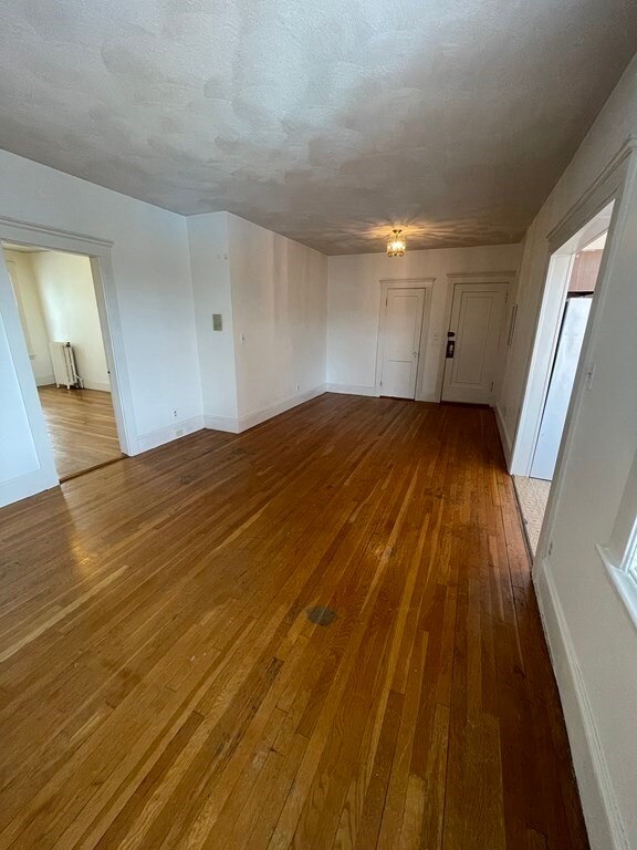 Sutherland Village unit 9, Brighton, MA 02135 - photo 5