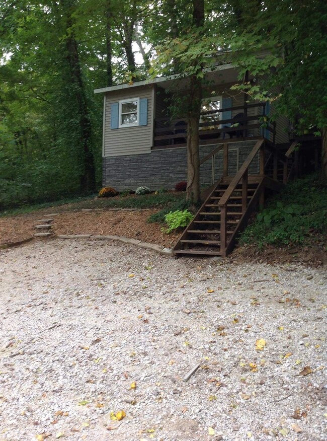 1295 N Idlewild Lake Rd, Jasper, IN 47546 - photo 2