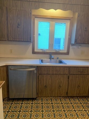 72 Goodenough St, Brighton, MA 02135 - photo 6