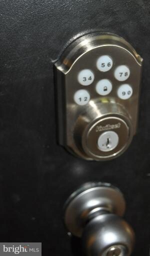 1516 N Point Dr unit 302, Reston, VA 20194 - photo 5