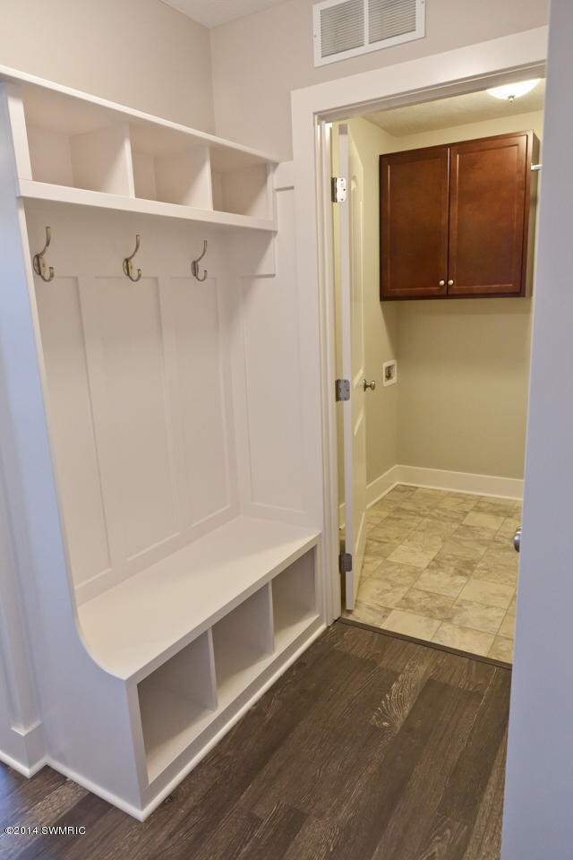 8966 Old Brower Rd SW, Byron Center, MI 49315 - photo 5