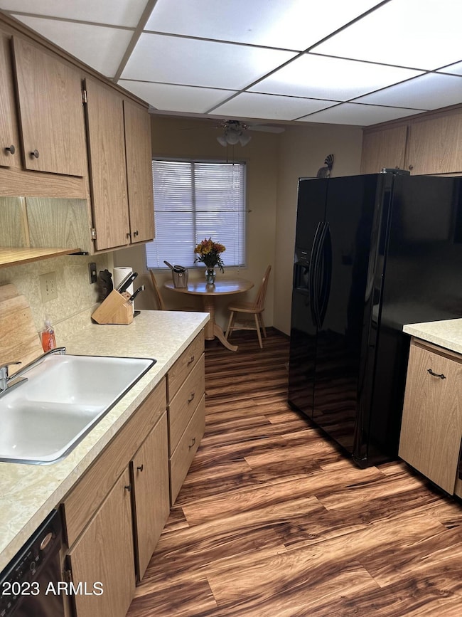 14203 N Palm Ridge Dr W, Sun City, AZ 85351 - photo 5