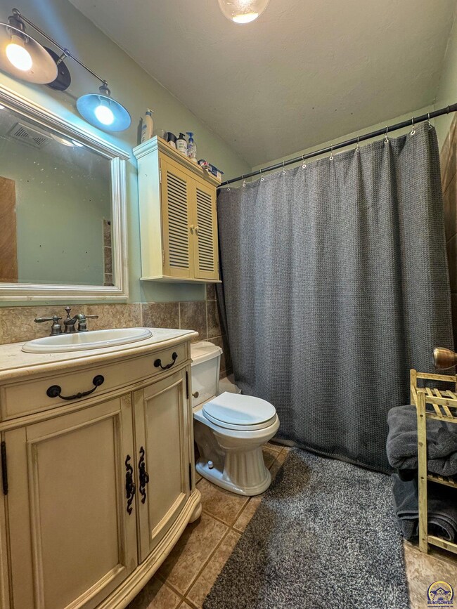 6627 NW Elmont Rd, Topeka, KS 66618 - photo 6