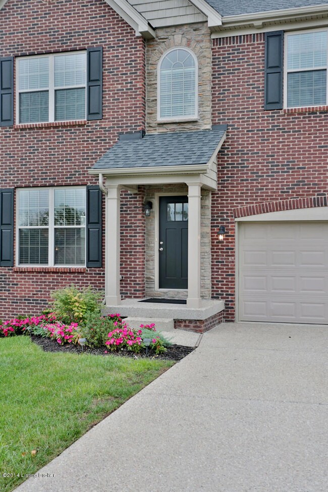 8513 Braeburn Ridge Dr, Louisville, KY 40228 - photo 5