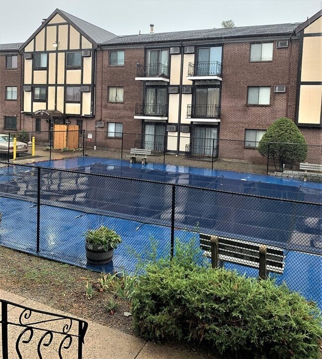 151 Bittersweet Ln unit 202, Randolph, MA 02368 - photo 7