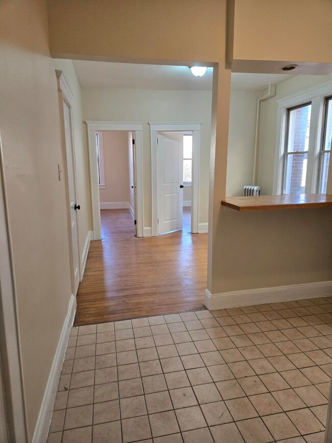 436 Anderson Ave unit 4, Cliffside Park, NJ 07010 - photo 7