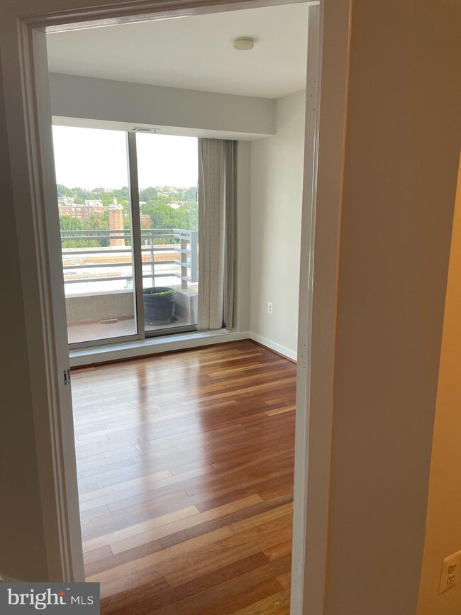 1275 25th St NW unit 804, Washington, DC 20037 - photo 6