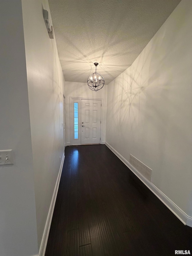 2625 E 56th Ct, Davenport, IA 52807 - photo 3