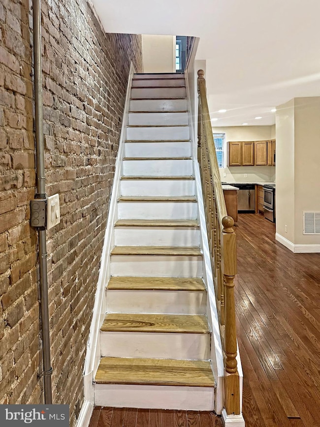 2127 W Mulberry St, Baltimore, MD 21223 - photo 3