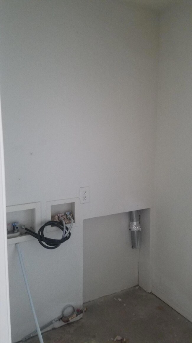 14611 Bronce St, El Paso, TX 79928 - photo 7