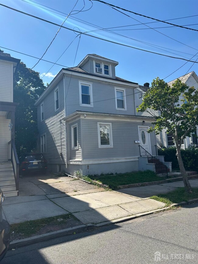 24 Cogswell Place, New Brunswick, NJ 08901 - photo 3