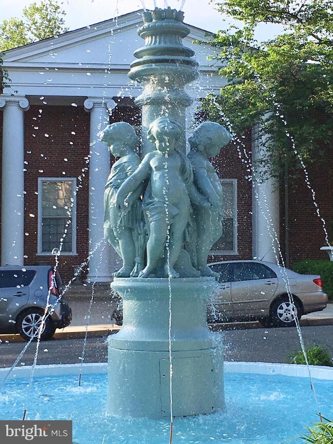 3851 Newark St NW unit 460, Washington, DC 20016 - photo 3