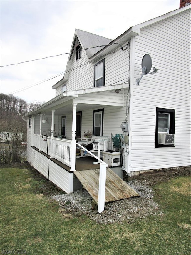 126 Belgian Ln, Bedford, PA 15522 - photo 3