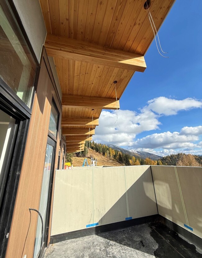 Morning Eagle unit C105, Whitefish, MT 59937 - photo 2