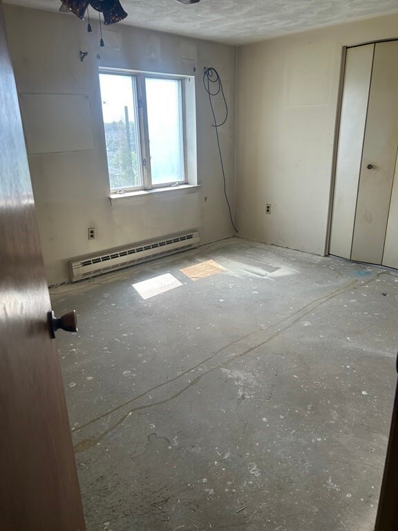 33 Lodgen Ct unit 3E, Malden, MA 02148 - photo 6