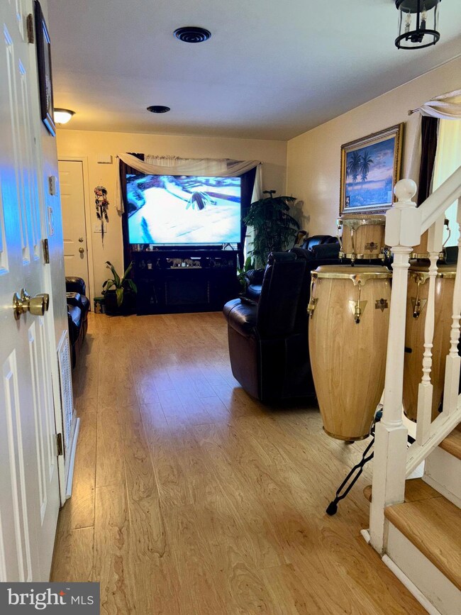 174 Simpson Rd, Ardmore, PA 19003 - photo 3