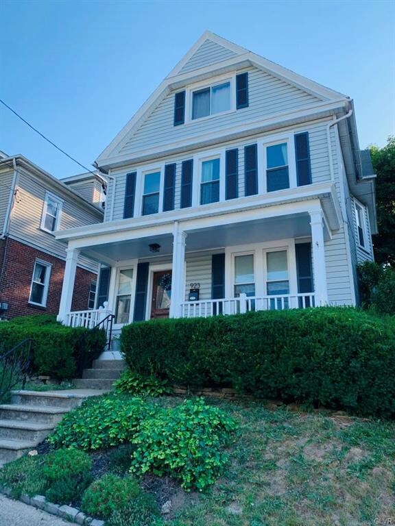 923 Mccartney St, Easton, PA 18042 - photo 2