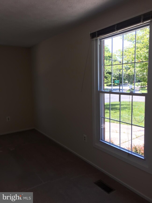 6241 Blue Dart Place, Columbia, MD 21045 - photo 6