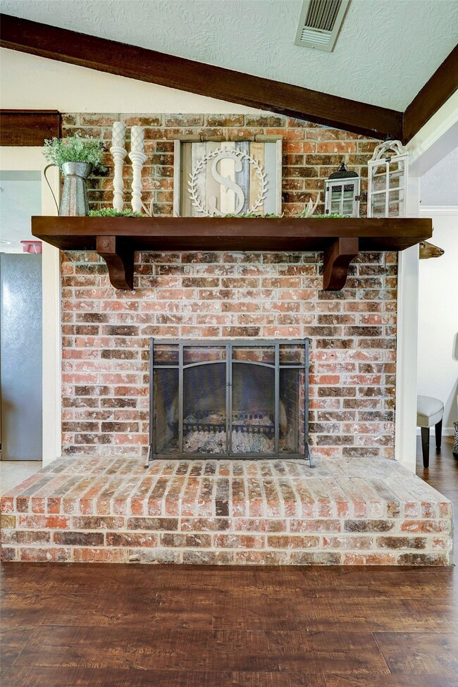 3934 County Road 962a, Alvin, TX 77511 - photo 7