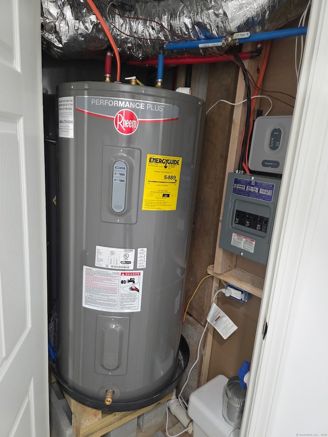 56 Stone St, Stamford, CT 06902 - photo 5