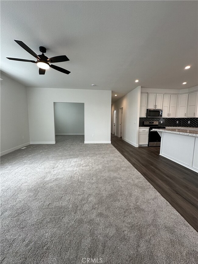 4095 Fruit St unit 607, La Verne, CA 91750 - photo 5