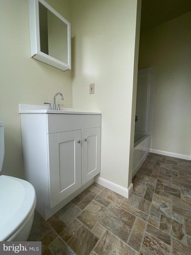 452 W 1st St unit 3, Birdsboro, PA 19508 - photo 6