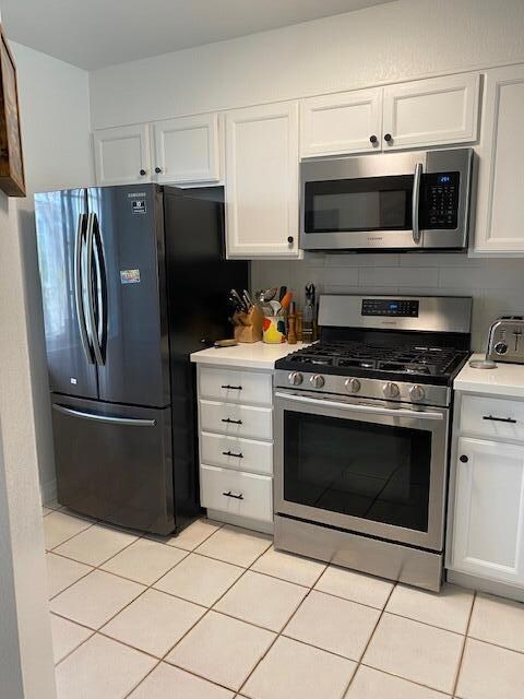 Stainless Appliances
