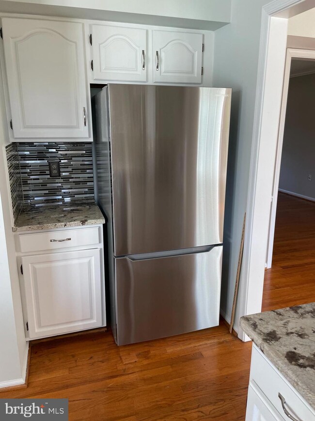 13404 Poplar Woods Ct, Chantilly, VA 20151 - photo 7