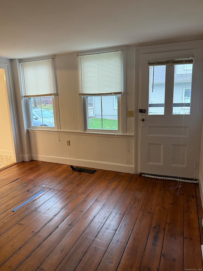 259 Old Whitfield St unit 1, Guilford, CT 06437 - photo 3