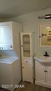 Main floor laundry - renovated!